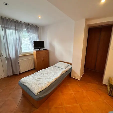 Πανσιόν Lemon Pobierowo