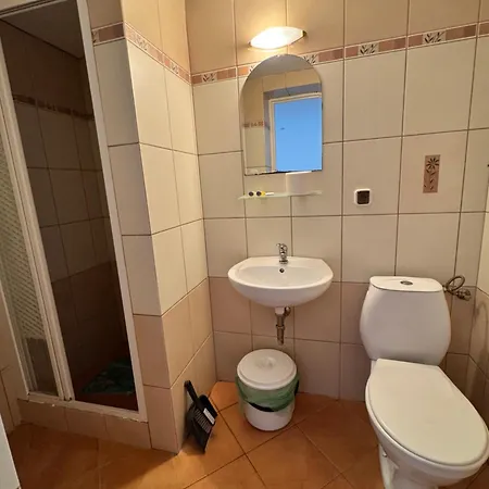 Lemon Πανσιόν 3*