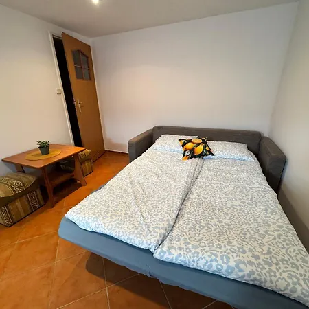 Lemon Πανσιόν 3*