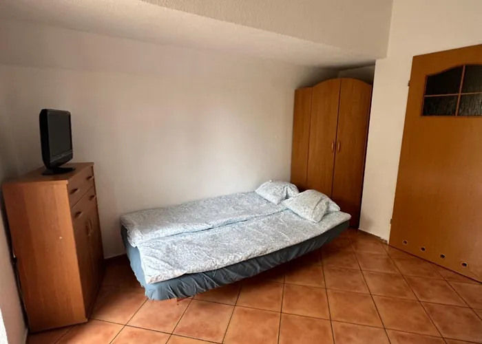 Lemon ゲストハウス 3*